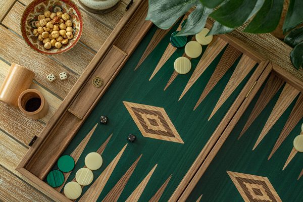 Manopoulos Walnut with Green Oak Luxury Backgammon Set - Image 10