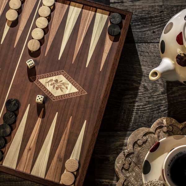 Manopoulos - Classic 2-in-1 Combo Games Set in Walnut replica wooden case (Large) - Image 4