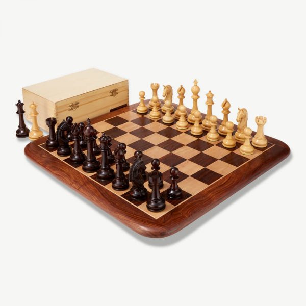 Uber Armoured Staunton Acaciawood Chess Pieces & Box - 6" King - Image 4