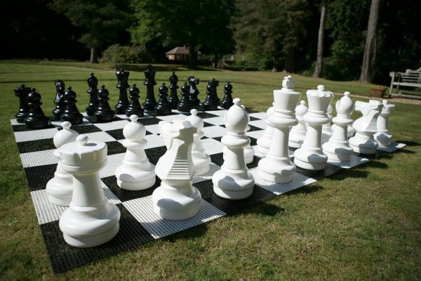 Giant Chess Package - 60cm - Image 6