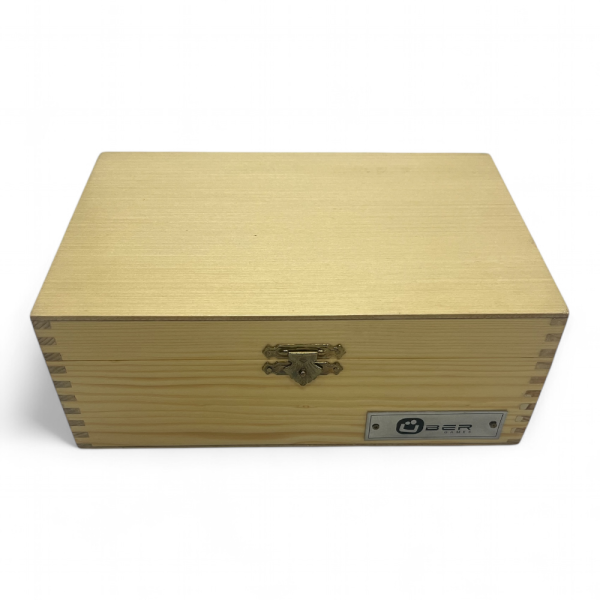 Uber Games Sultan Acacia Chess Set & Box - 3.75" King - Image 5