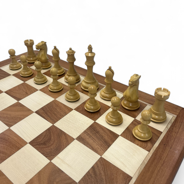 Uber Games Stallion Knight Chess Set & Box - Image 3